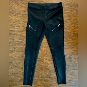 Express Black Quilted Biker leggings, Sz: S